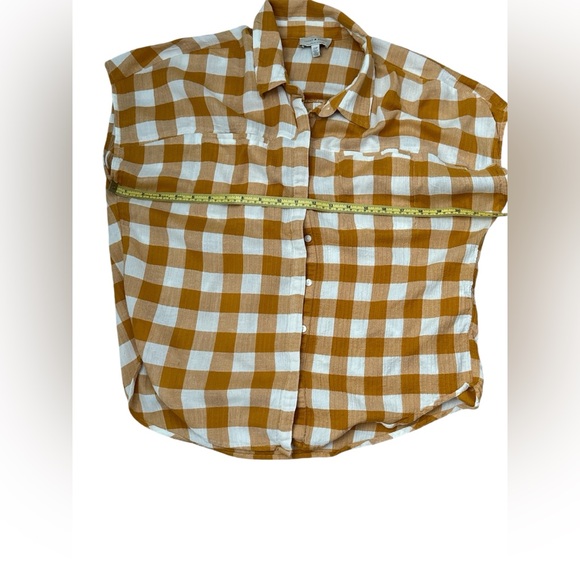 Lucky Brand, Caramel Plaid, Button Front, Cap Sleevee Top, Size Small/Petite - Picture 4 of 5